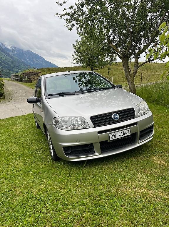 Fiat Autos: Fiat Punto 1.2 16v – Gebraucht aus Sachseln von nel_d6m9 3