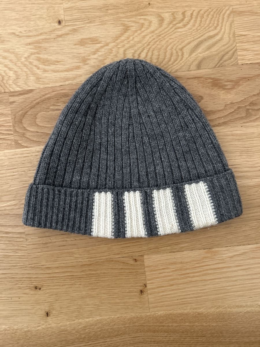Hüte, Mützen & Caps: Thom Browne Cashmere Hat – Neu (gemäss Beschreibung) aus Genève von TreasureChest