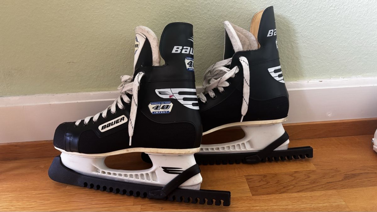Bauer Pattini da ghiaccio: Schlittschuhe Gr. 43 von Bauer – Usato da Zürich venduto da Nisli112 2