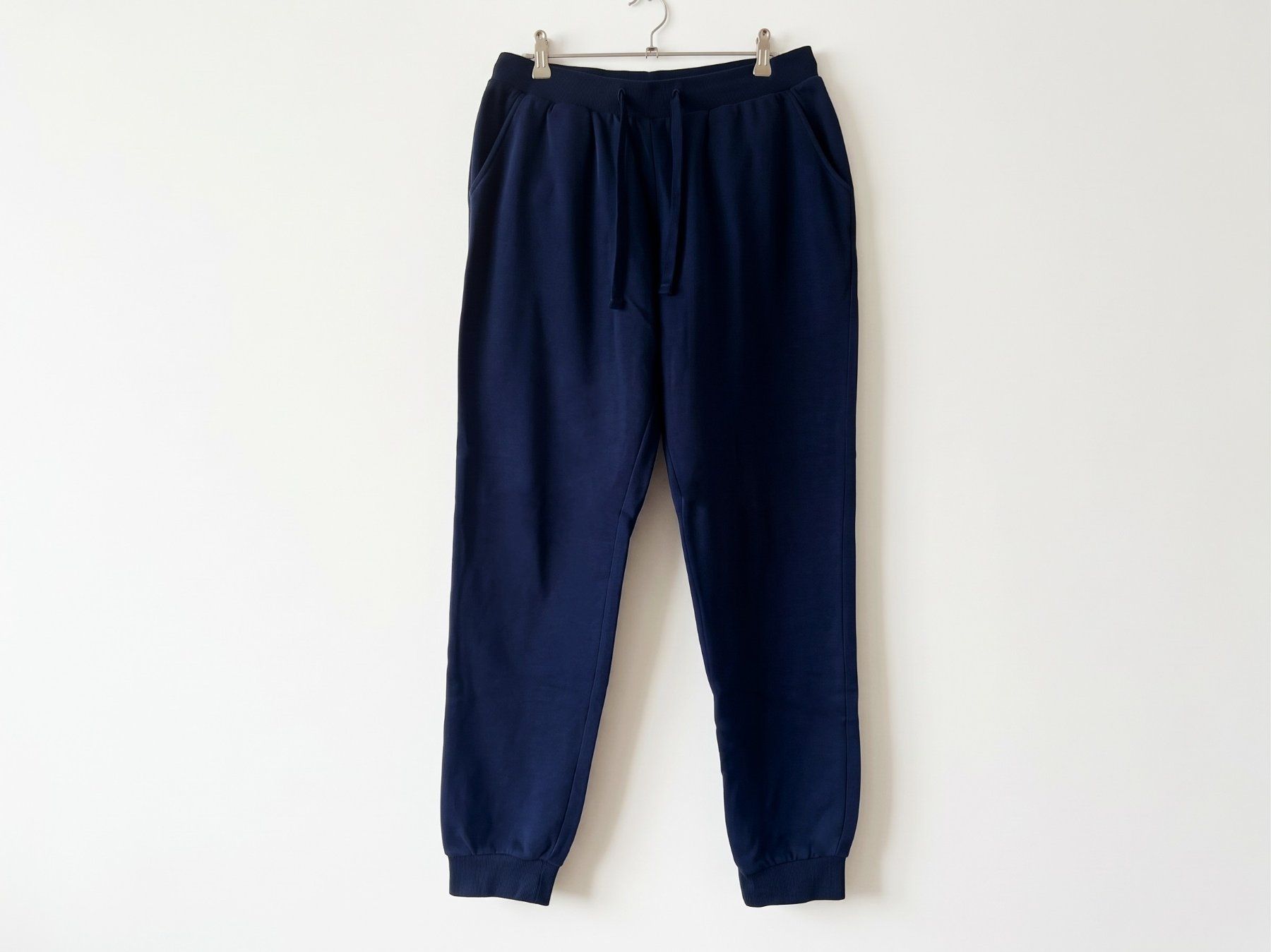Pantaloni: Trainerhose Trainers Jogginghose Sweatpants Gr.M – Usato da Holzhäusern ZG venduto da paula_w
