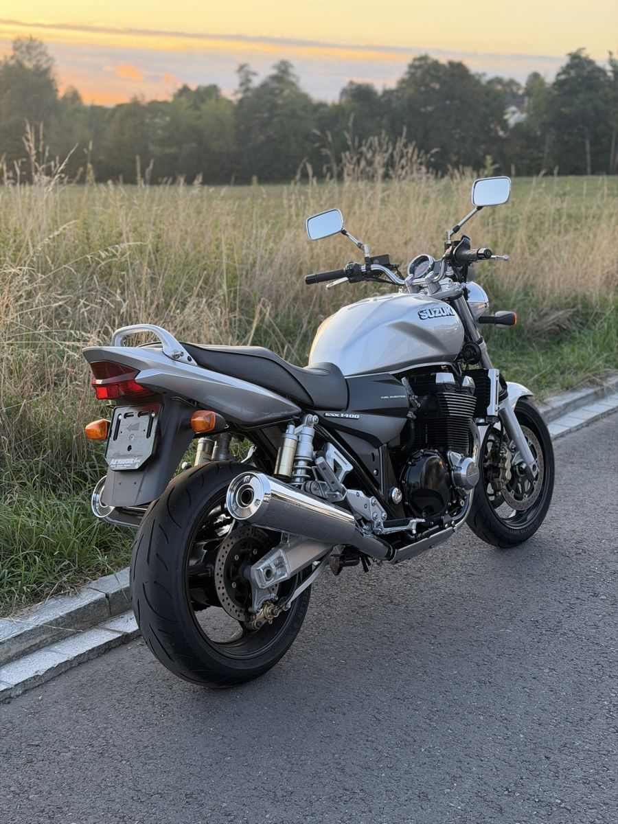Suzuki Strasse: Suzuki GSX 1400   – Gebraucht aus Dietikon von dia_kp6t 3
