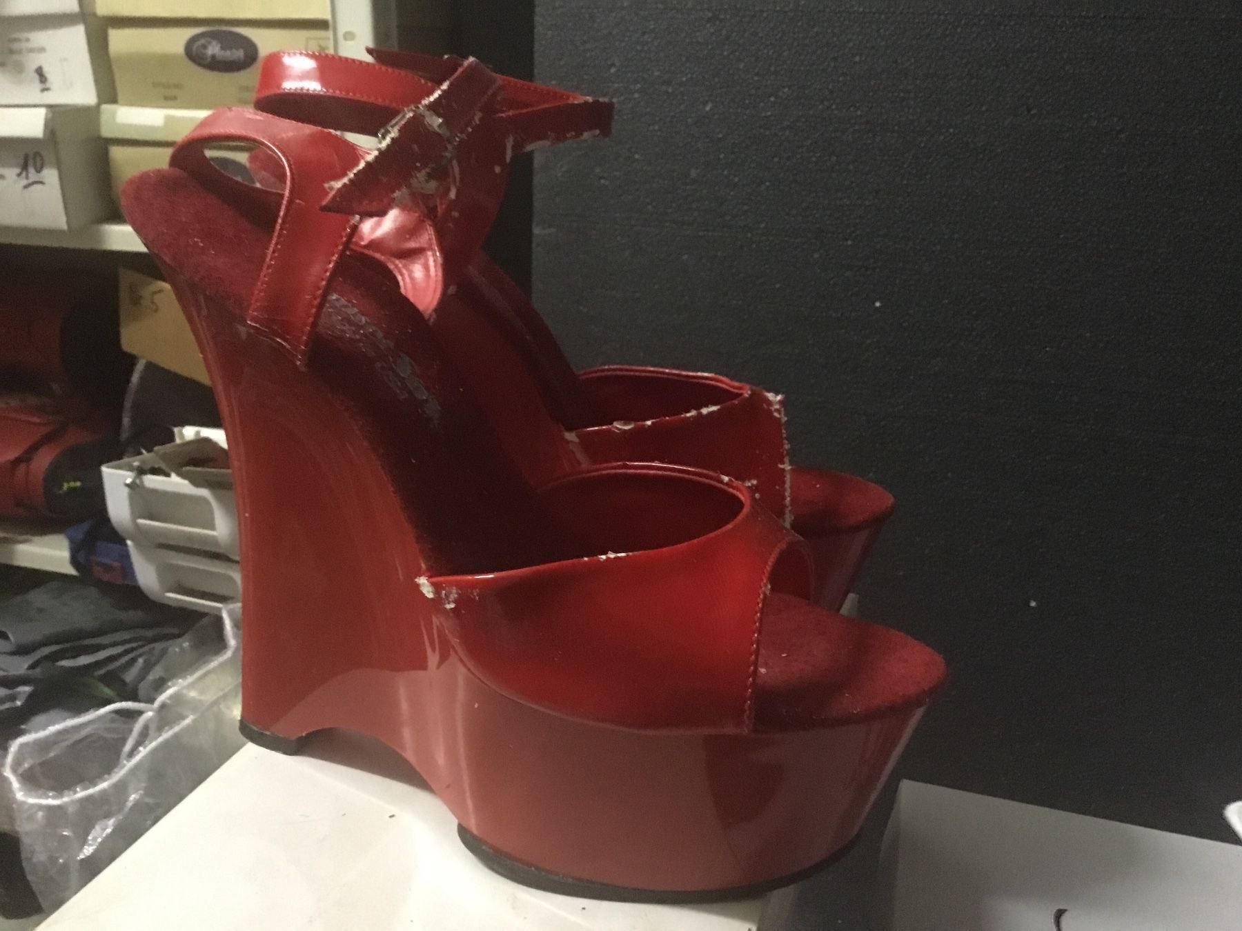 Scarpe da donna: high heel mit lagerschaden div. gr. – Difettoso da unterägeri venduto da heel2 1