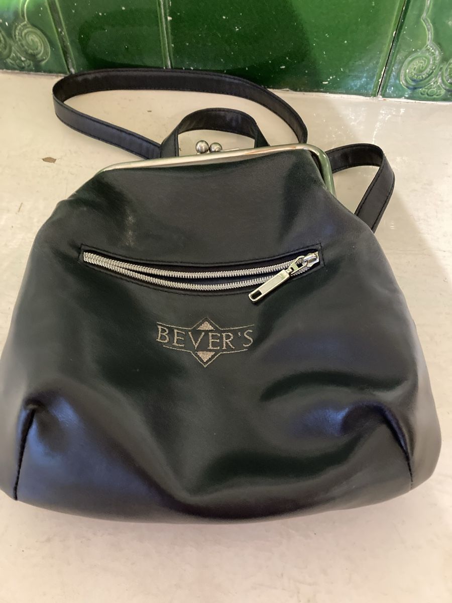 Rucksäcke: Dunkelblauer Kunstlederrucksack BEVER'S, Vintage – Gebraucht aus Wolfwil von kreabea