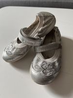Chaussures de cérémonie Geox pour fille taille 26.