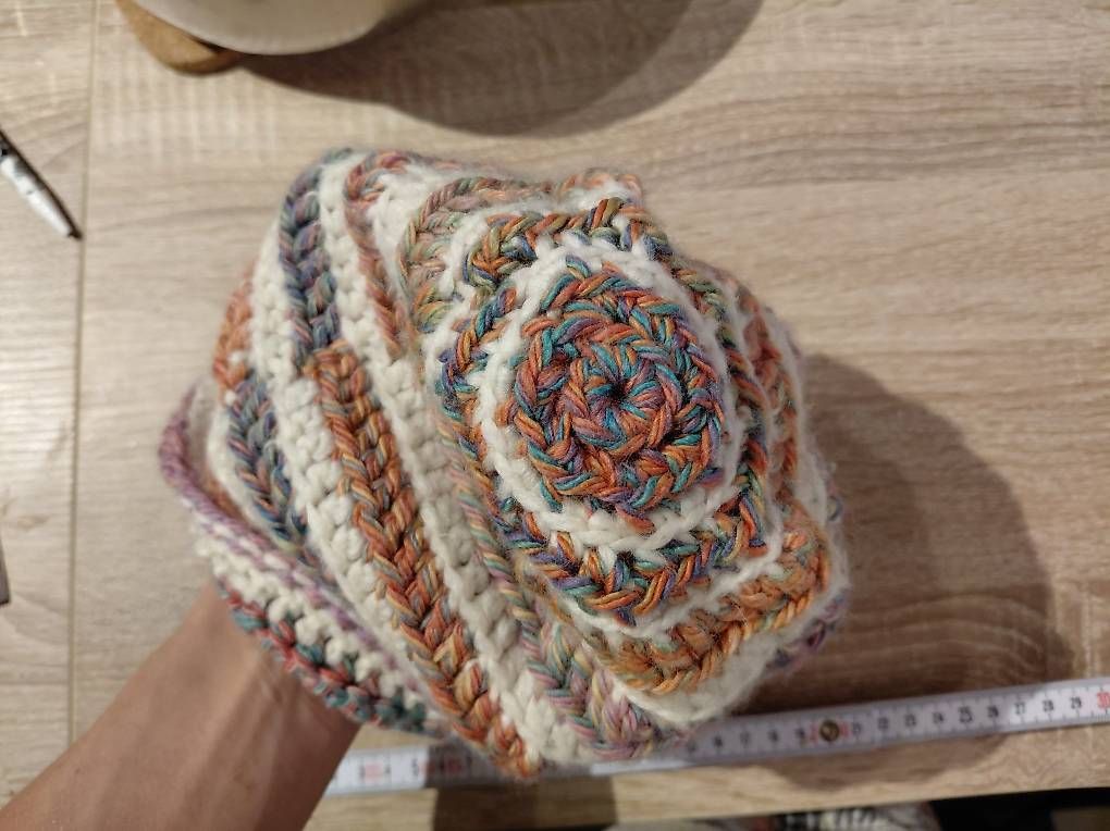 Copricapi, berretti & cappellini: Wintermütze Damen – Usato da Dietikon venduto da Chadascha 2