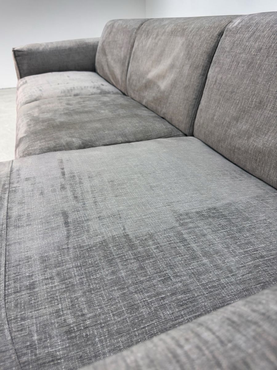 Sofas: Moderns Ecksofa grau mit Chaiselongue – D'occasion à Fehraltorf par Sofalab.swiss 2