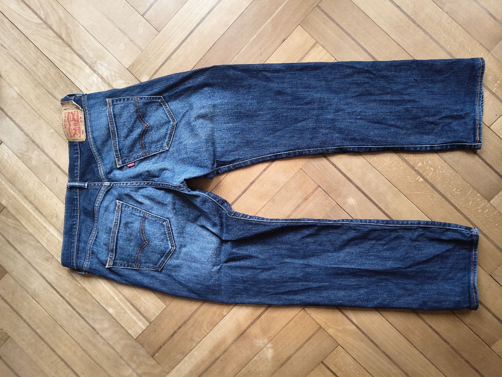Levi's Jeans: Levi Jeans W34 L30 – Usato da Bern venduto da jkn_mw8c 3
