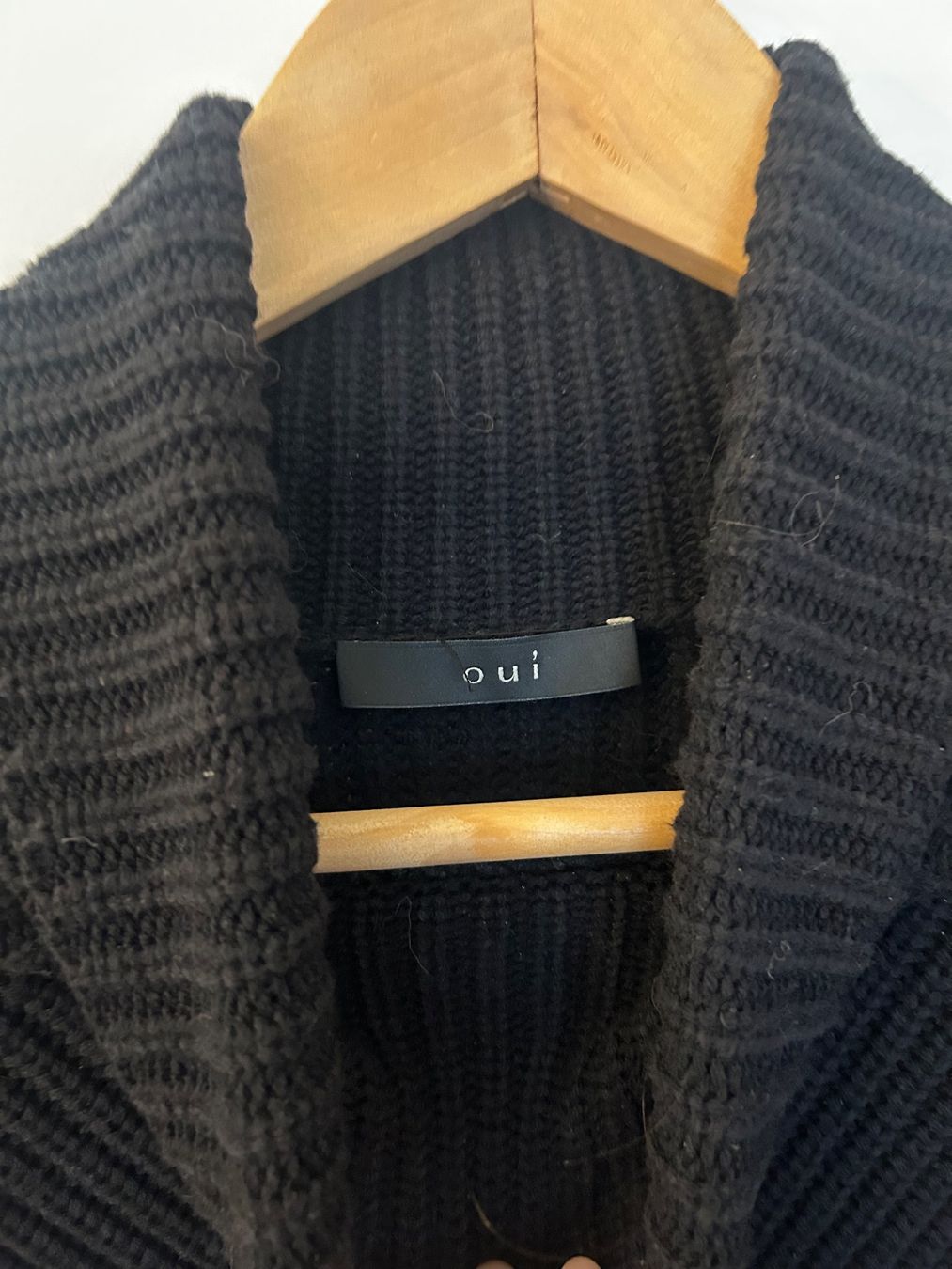 Maglioni & Felpe: OUI Rippstrickpullover: Gr. 38, black (neuwertig) – Nuovo (secondo la descrizione) da Basel venduto da Interstellar85 2