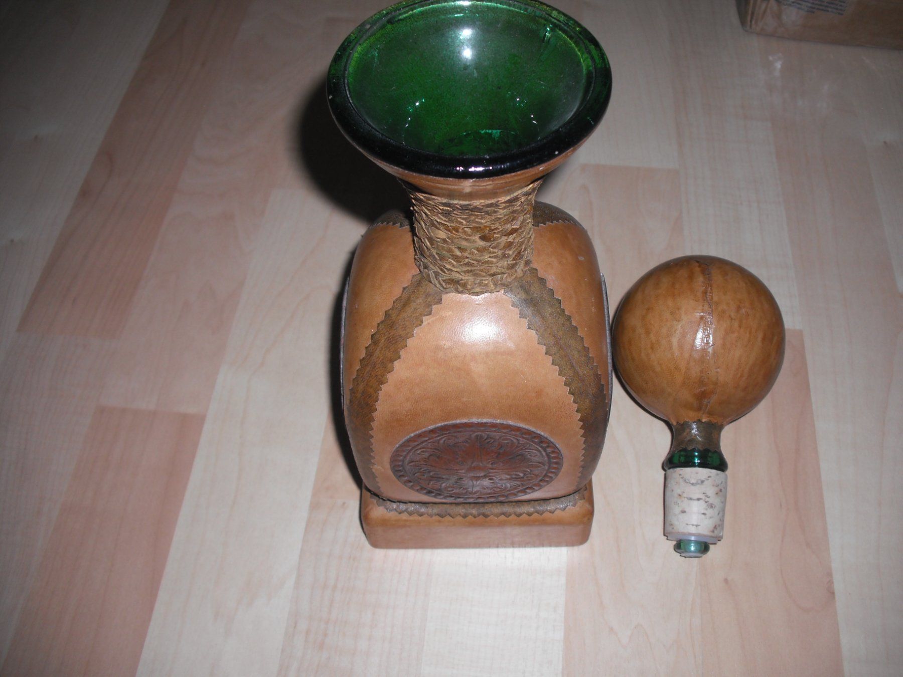 Reuge Spieldosen: Reuge Karaffe – Neu (gemäss Beschreibung) aus Koblenz von 70tschibu 1