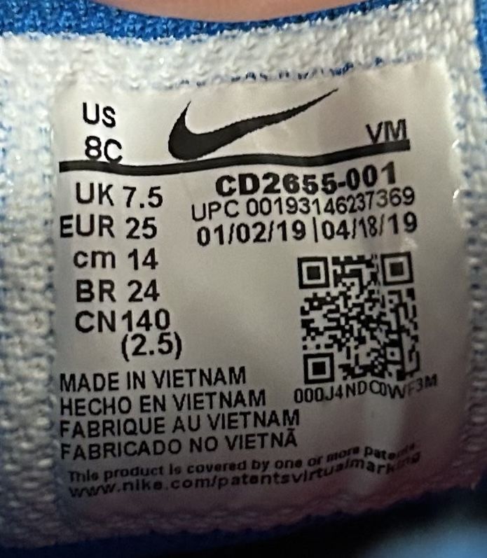 Nike Scarpe per ragazzi: Nike Air Max 270 React Kinderschuhe, Grösse 25, Top! – Usato da Riniken venduto da mis_69lc 5