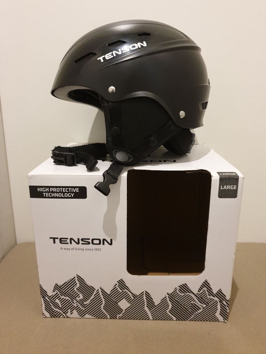 Helme: TENSON SKI HELM BLACK LARGE – Neu und originalverpackt aus Zürich von LIQUIDATOR.CP