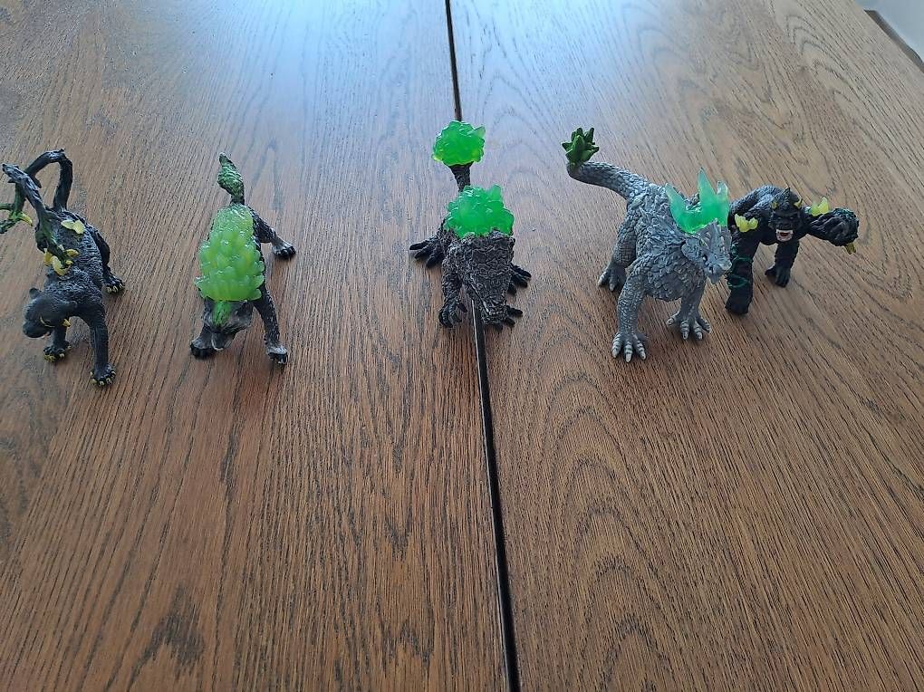 Giocattoli: Eldrador Creatures - Arènes + Figurines – Usato da La Chaux-de-Fonds venduto da Pro.Marco2300 2