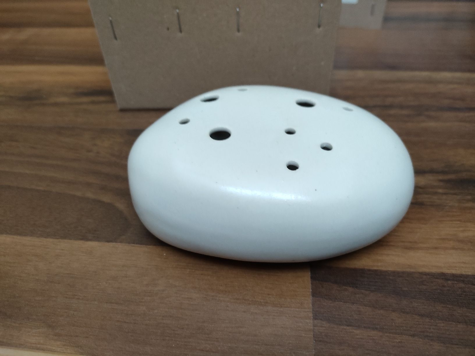 Vasi & Recipienti: Ikebana Blumenvase Small Studio Nume neuwertig – Nuovo e nell'imballaggio originale da Leuggelbach venduto da Schreiner21