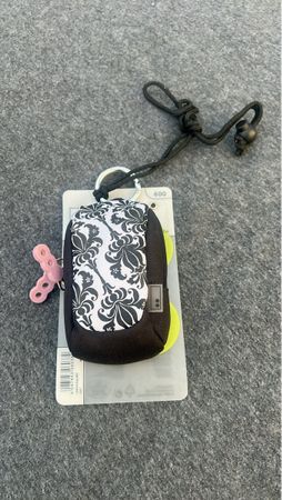 Schicke Tasche mit Blumenmuster – Neu