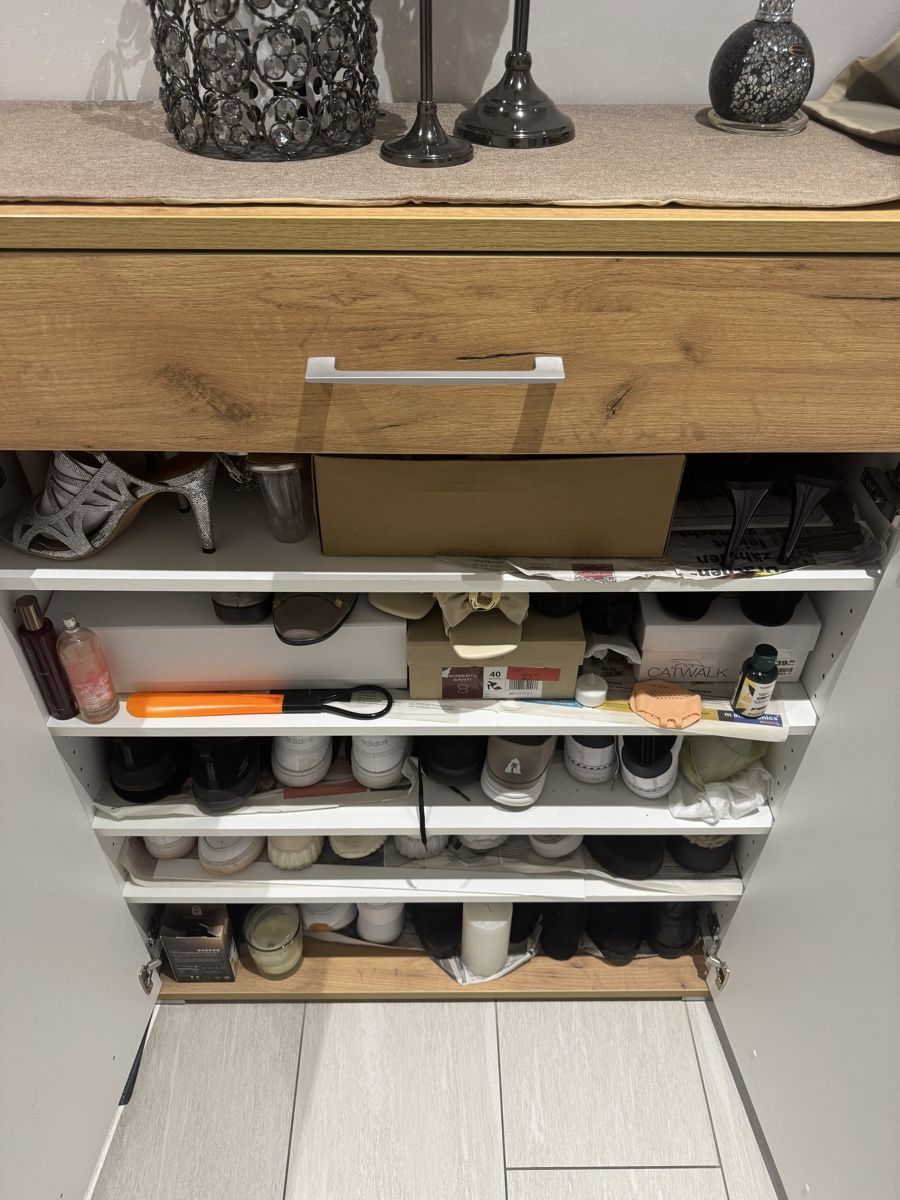 Schränke: Schuhschrank, weiss/Holz – Gebraucht aus Bülach von _milziv 1