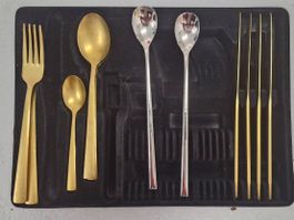 Besteckset 14-teilig Goldfarben Silberfarben gebraucht