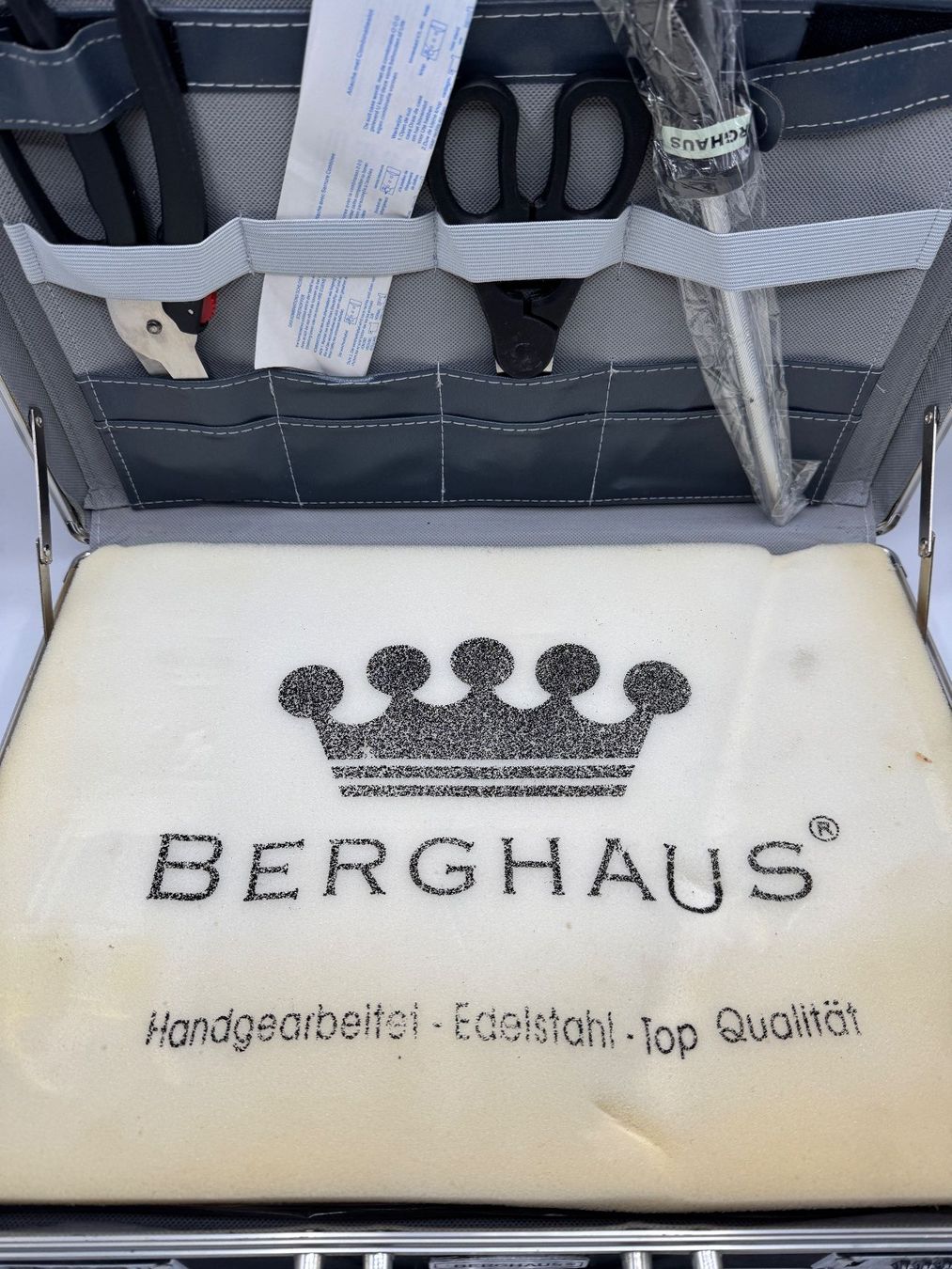 Coltelli: BERGHAUS Messerkoffer  Top Qualität – Usato da Sachseln venduto da BONATI01 2