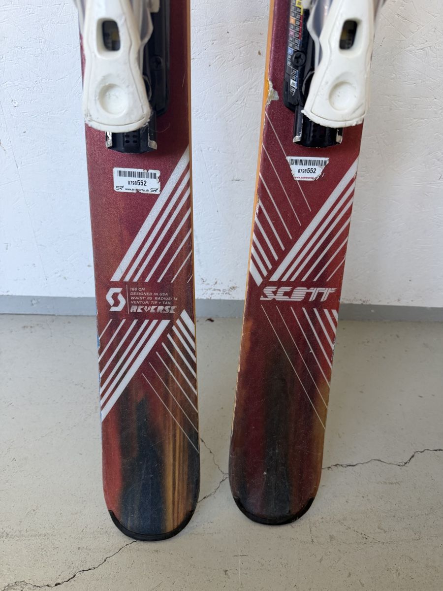 Scott Sci: Scott Reverse 166 cm Twin-Tip Ski inkl. Bindung – Usato da Gurmels venduto da SwissShop21 3