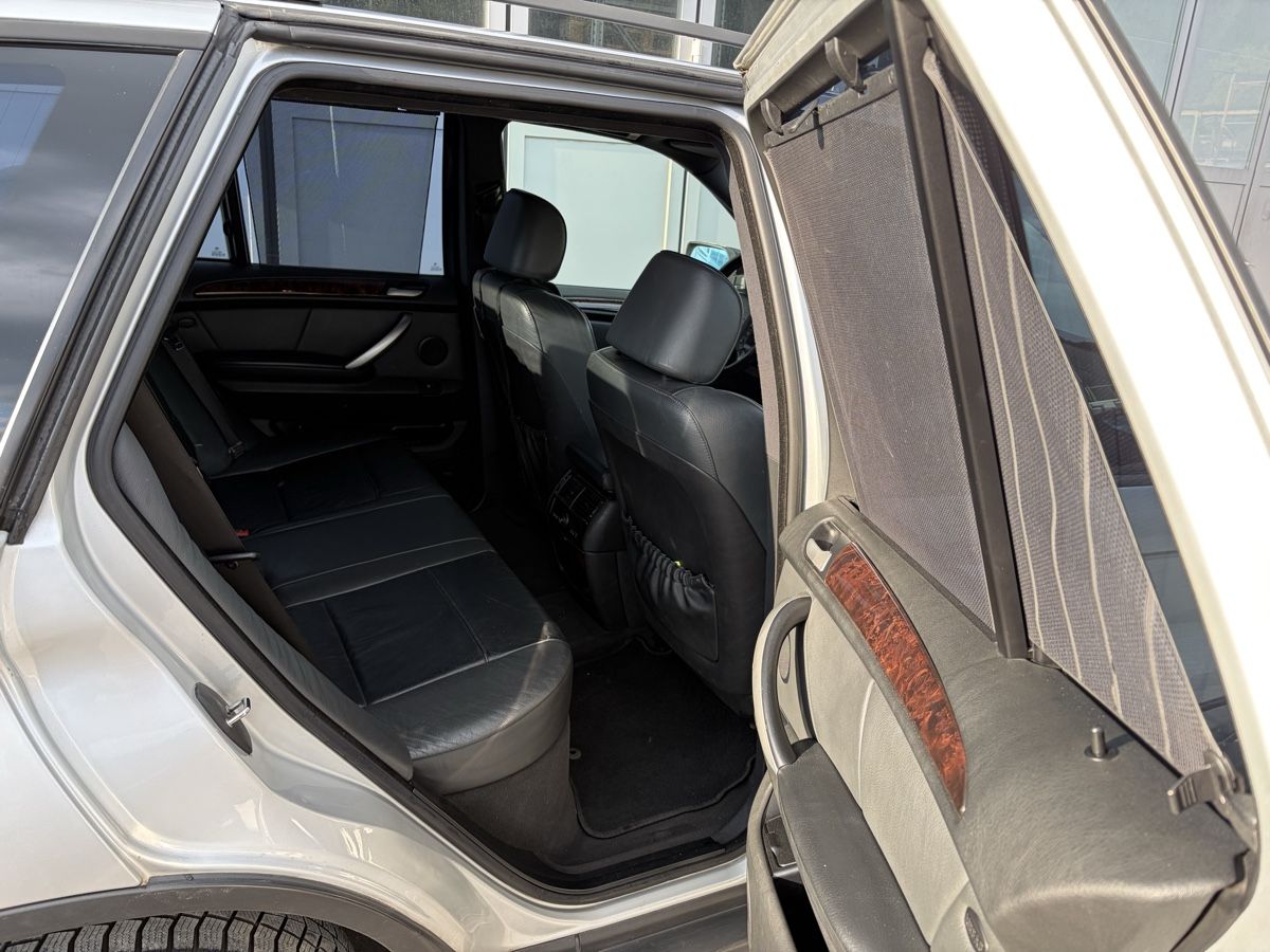 BMW Autos: BMW X5 3.0d  – Gebraucht aus Schaffhausen von HR-Automotive 7