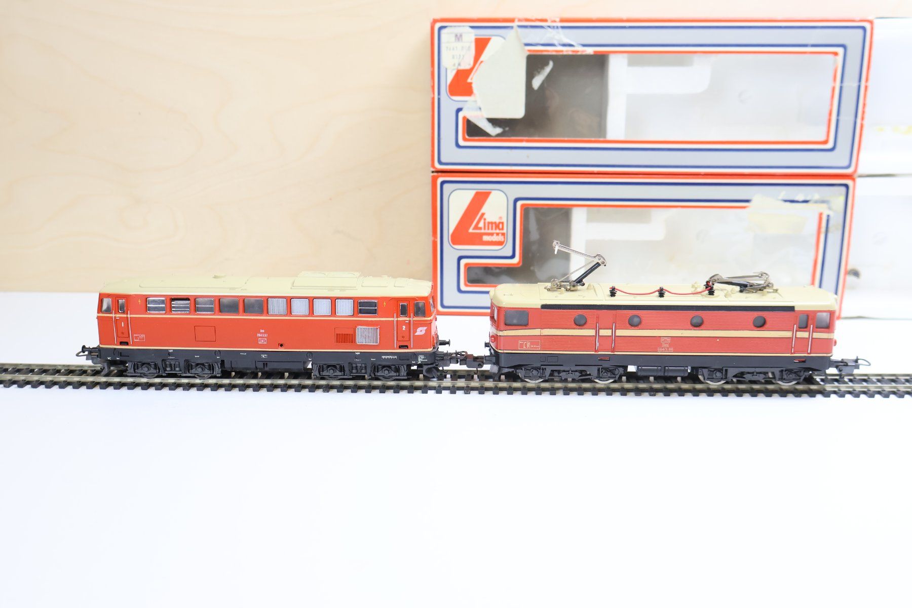 Lima Modellini di ferrovie: Lima Doppelpack ÖBB E-Lok + Diesellok H0 DC – Usato da Winterthur venduto da Monstera 3