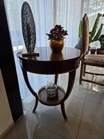 1 table ronde en acajou Regency