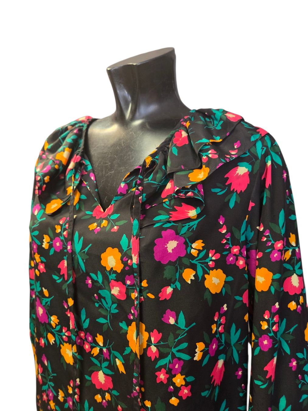 Saint Laurent Blusen: Saint Laurent vintage Silk Blouse – Gebraucht aus Zürich von finesse.shop 4