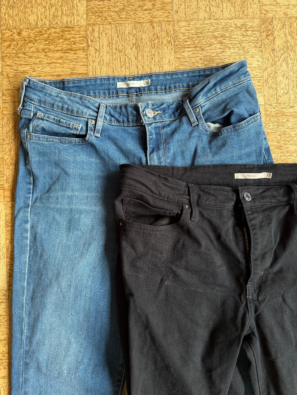 Levi's Jeans: 2 Paar Levi’s Jeans – Usato da Zürich venduto da bluebirdmon
