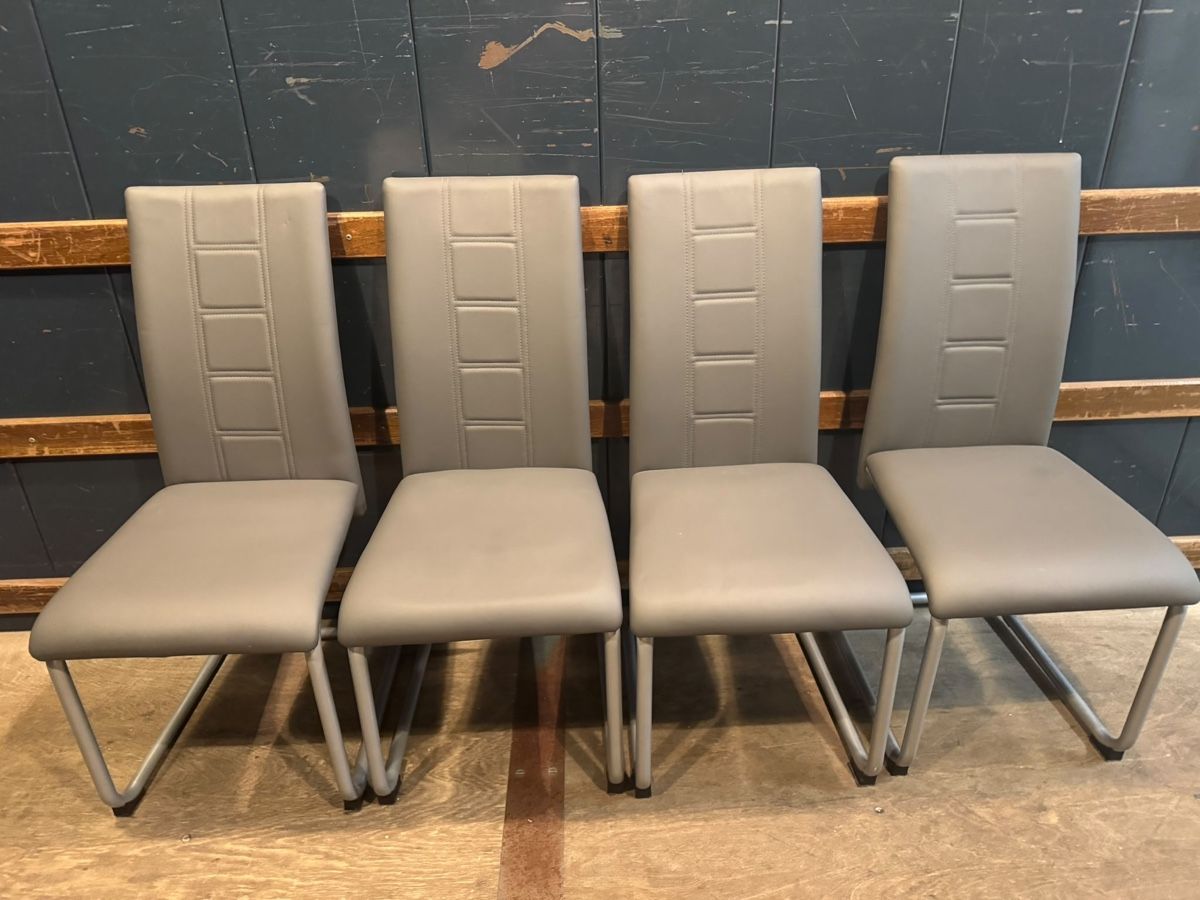 Sedie: Essstühle – Usato da Allschwil venduto da vjl_7p6r 1