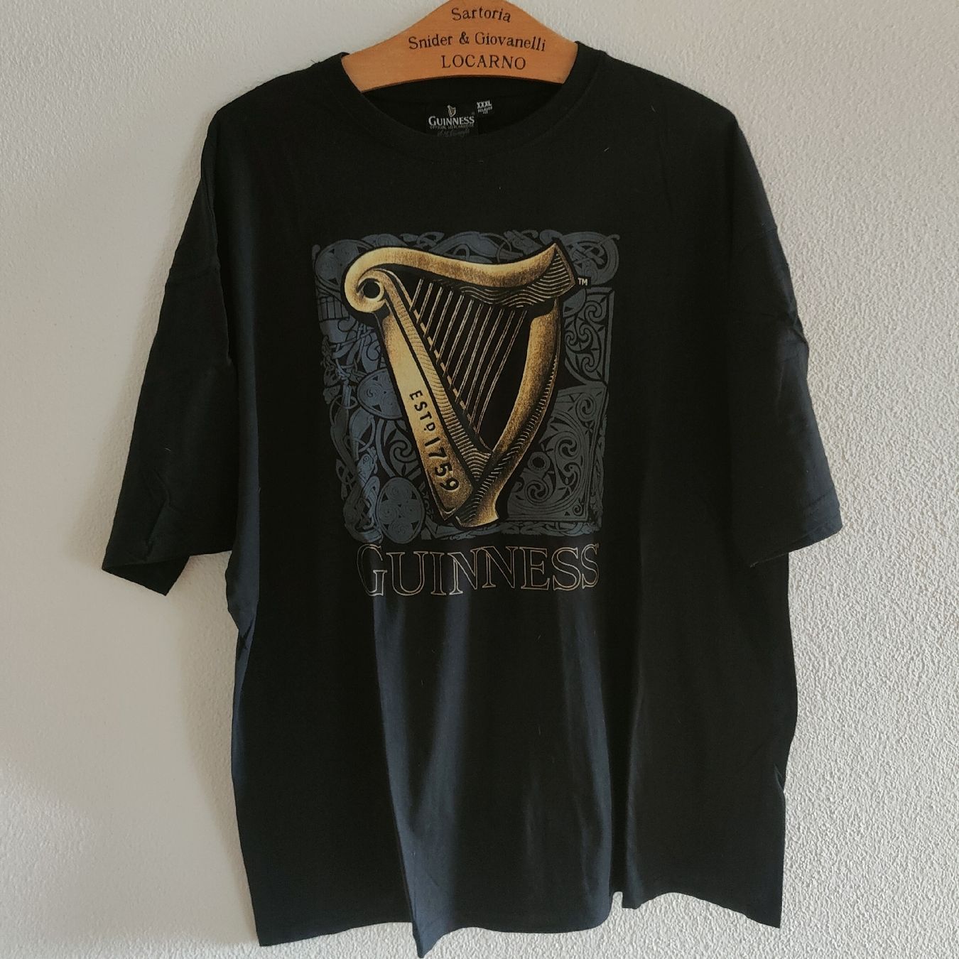T-shirt: Magliette uomo Nuove – Nuovo (secondo la descrizione) da Losone venduto da mar_n5ds