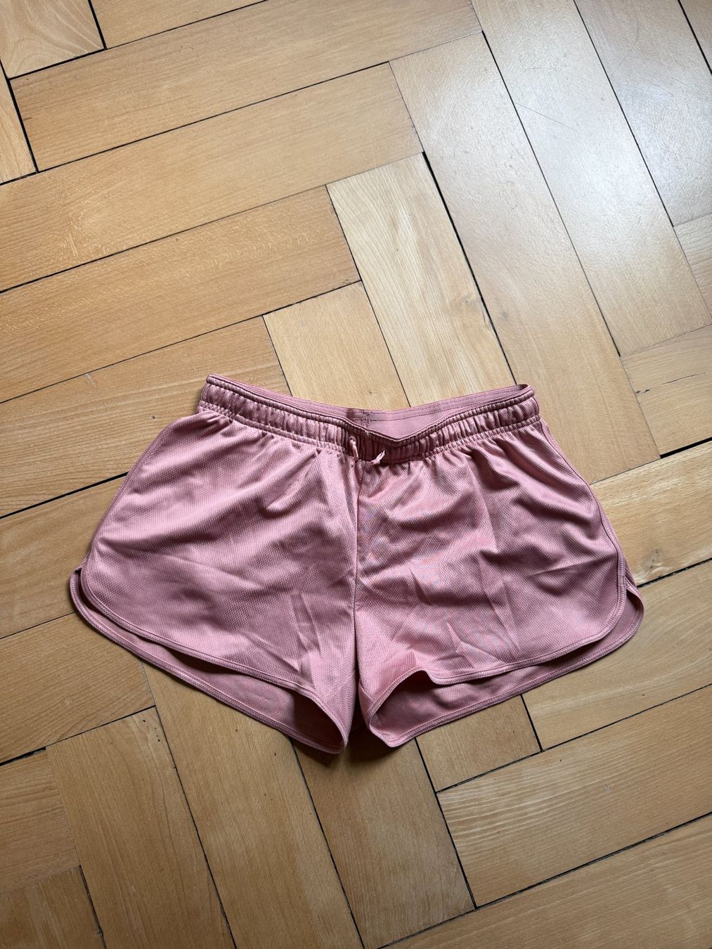 H&M Pantalons: Sport Shorts altrosa S – D'occasion à Zürich par Diazaio
