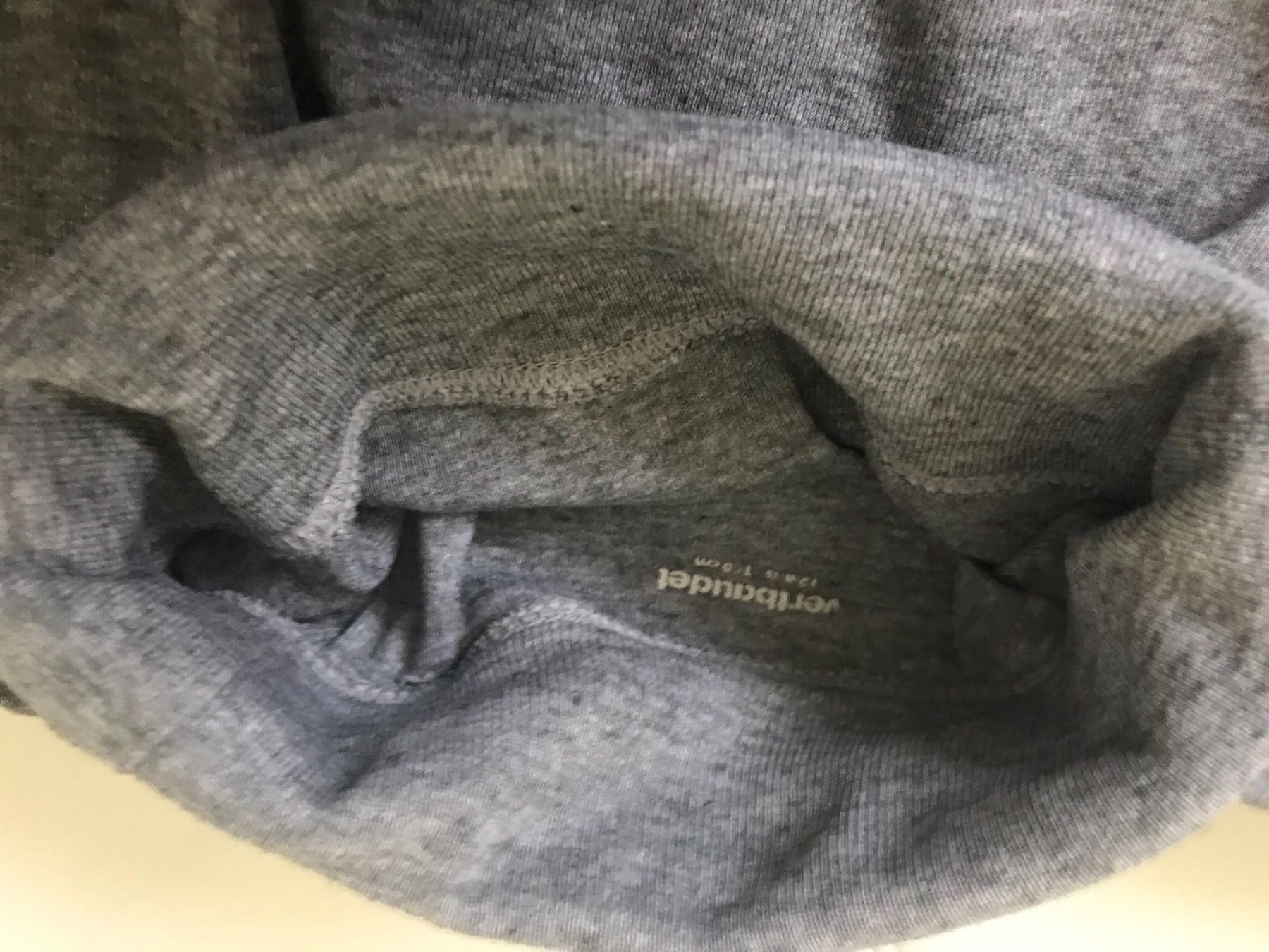 Maglioni & Felpe: Rollkragenpullover Gr. 150 – Usato da Mauren venduto da SB1606 3