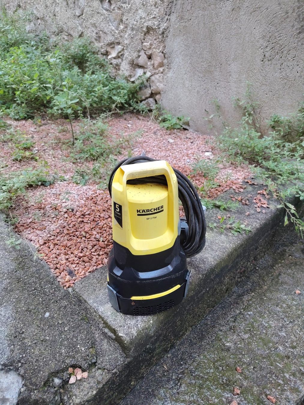 Kärcher Pumpen & Teile: Kärcher SP 2 Flat submersible pump – Gebraucht aus Capolago von Bomberz