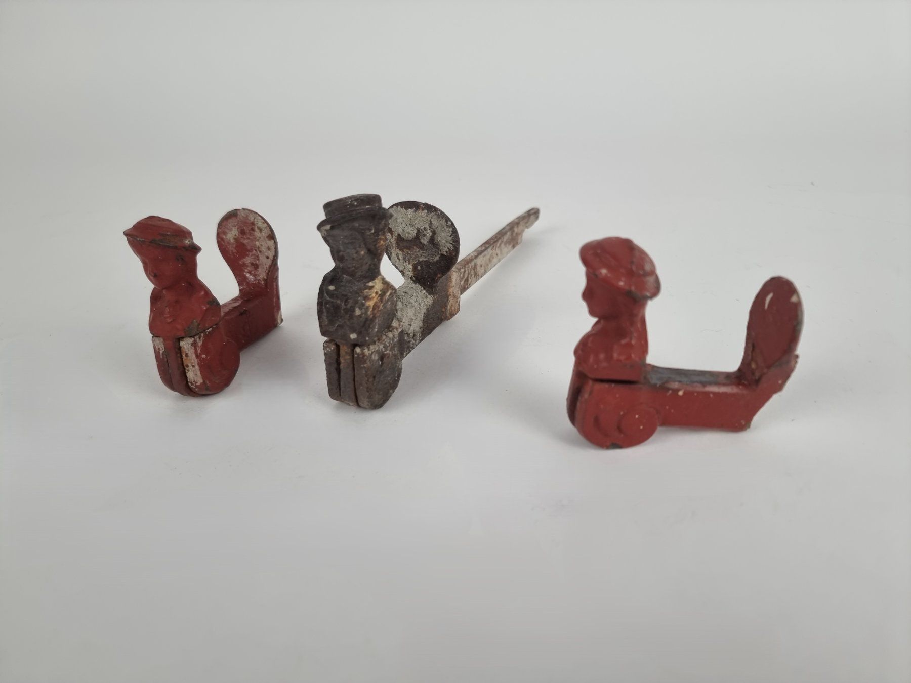 Quincaillerie: Vintage Zierbeschläge – D'occasion à Urtenen-Schönbühl par Restwert_Schoenbuehl 1