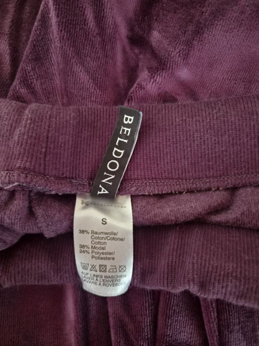 Completi & Tailleur: Trainer von Beldona Grösse S – Usato da Unterentfelden venduto da hofa01 8