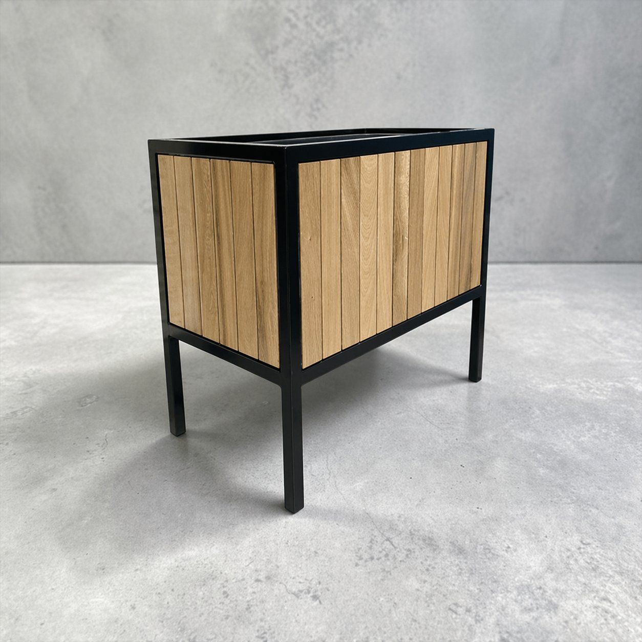 Blumentöpfe: Hochbeet aus Eichenholz 46cm x 81cm x 75cm – Neu (gemäss Beschreibung) aus Wängi von Retro_W 1