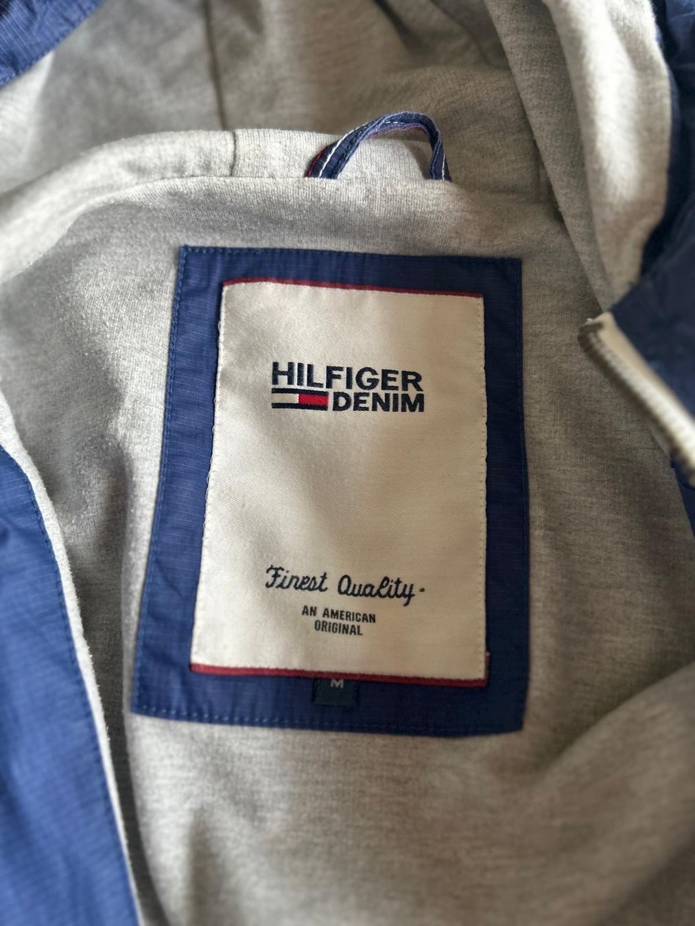 Tommy Hilfiger Giacche: Tommy Hilfiger Jacke Blau Grösse M – Usato da Biel-Benken BL venduto da Ddrummer 3