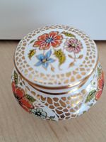 Pot grec de baume à parfum