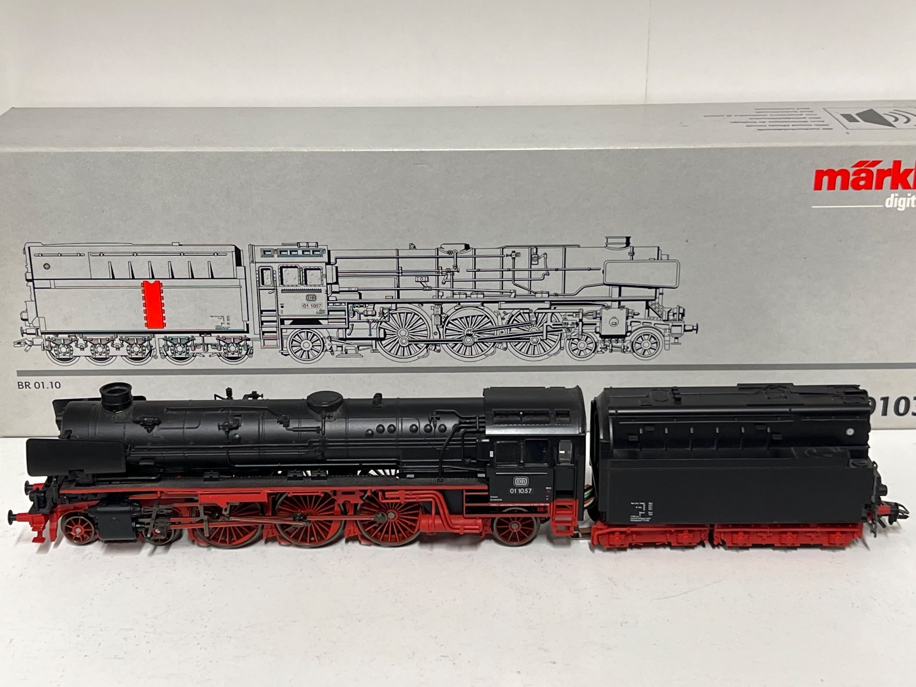 Märklin Trains électriques: Märklin 39103  BR 01.10 DB Digital Sound – Neuf (Voir description) à Neuenhof par ludovicco 2