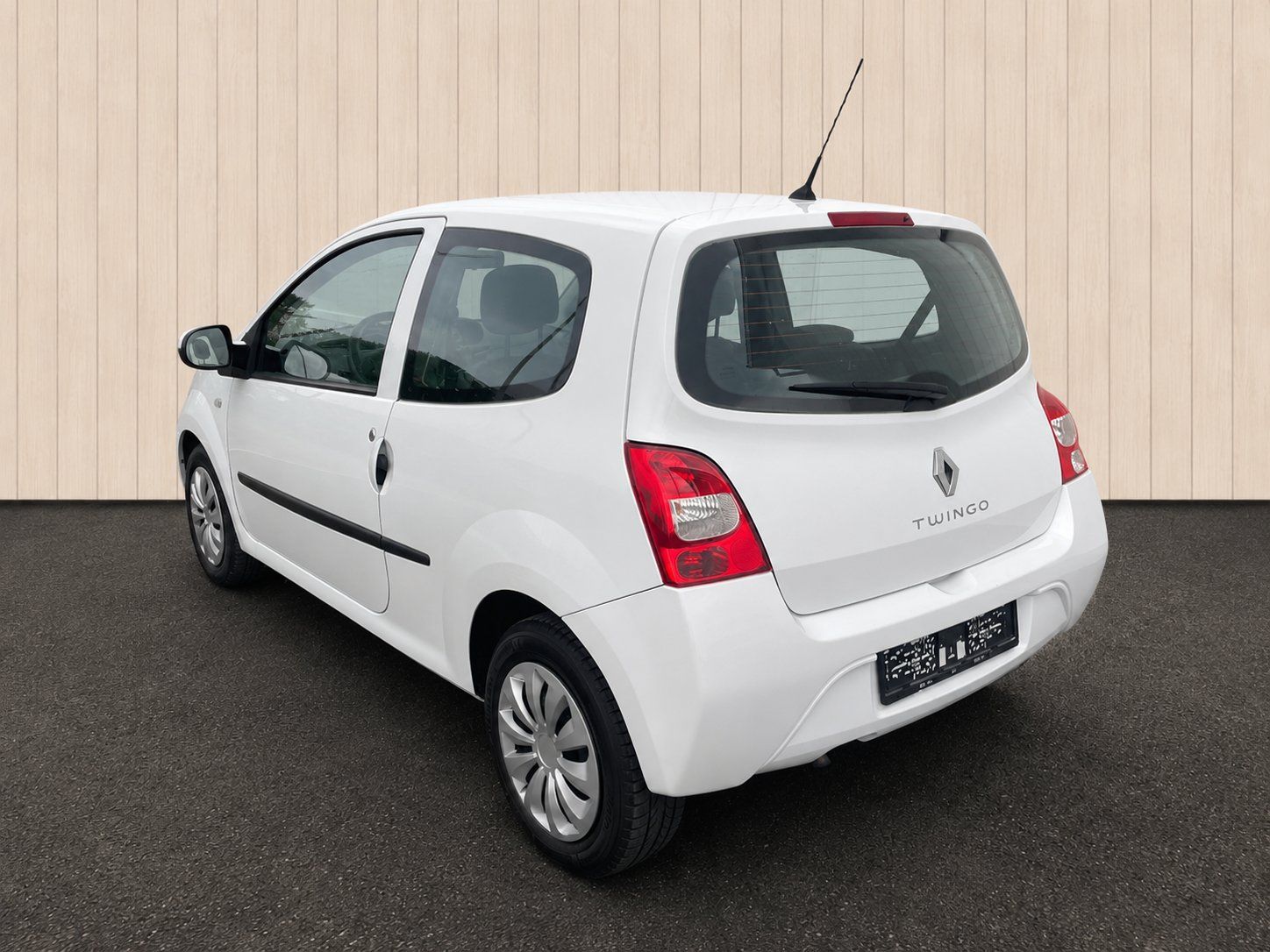 Renault Autos: RENAULT Twingo 1.2 16V – Gebraucht aus Rünenberg von MS.Cars 4