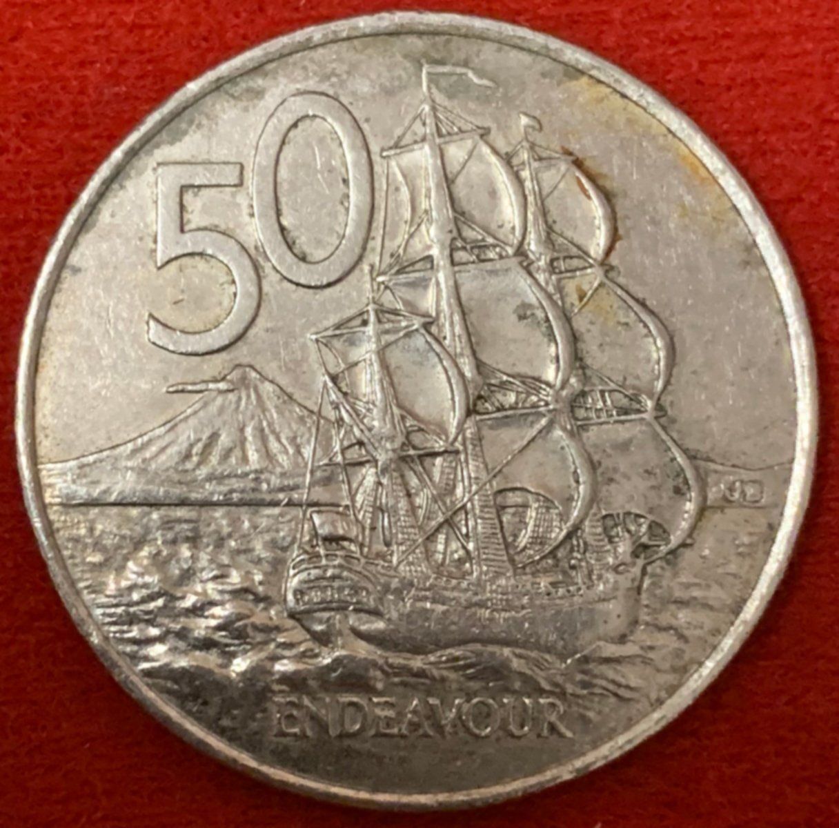 Tutti le monete: Elizabeth II, 50 Cents, 2001 – Usato da Martigny venduto da Numis-World 1