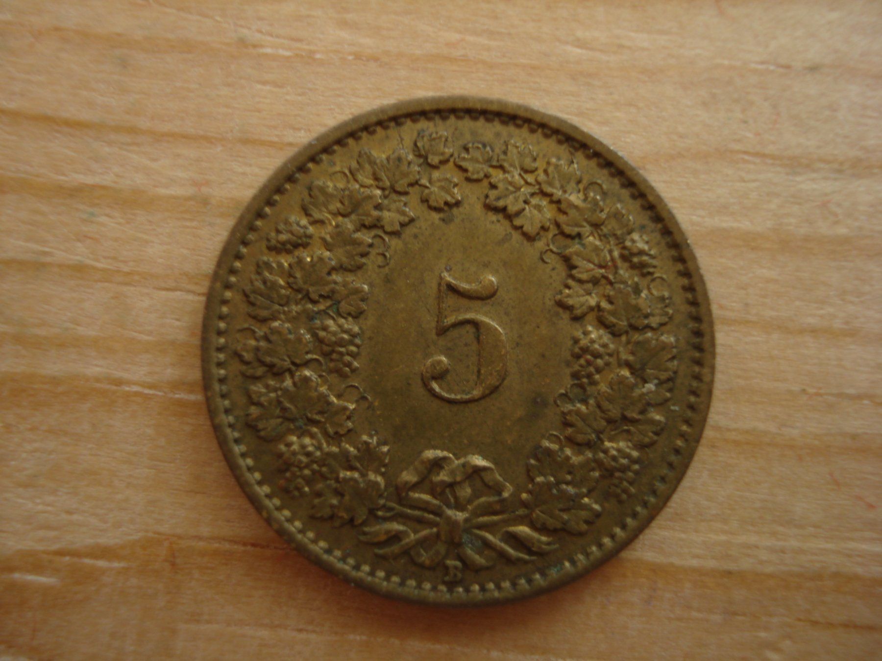 Tutti le monete: (S1) 5 Rappen 1918 Messing – Usato da Erlach venduto da Net-Coins 1