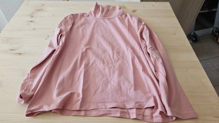 Rosa Rollkragenshirt C&A, Gr. 134-140, Top Zustand!