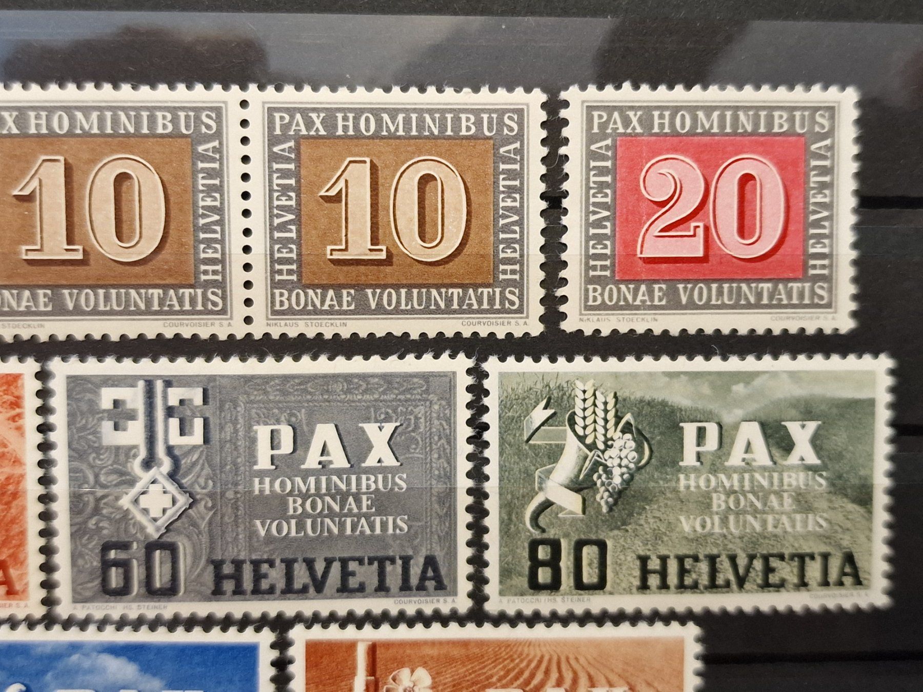Tutti i francobolli: Schweizer 1945 PAX Teilsatz postfrisch & * – Usato da Aesch LU venduto da briefmarken.uray 2