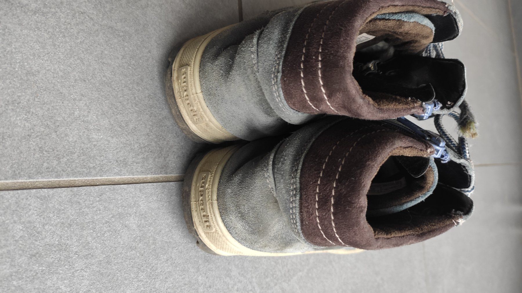 Superfit Scarpe per ragazzi: Lederschuhe von superfit Gr 36 – Usato da Riehen venduto da India13 2