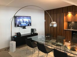 Samsung 55 et Panasonic 65" tv