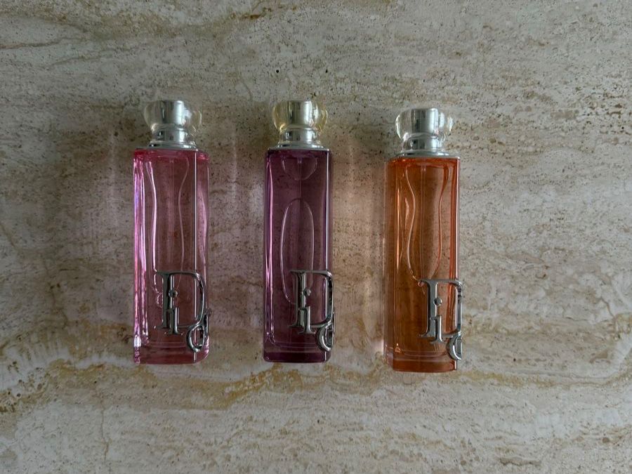 Dior Profumi & Eau de Toilette: Dior Addict perfume set 3x 50ml new – Nuovo e nell'imballaggio originale da Winterthur venduto da Vyv7