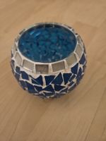 Mosaik-Windlicht, blau-weiss
