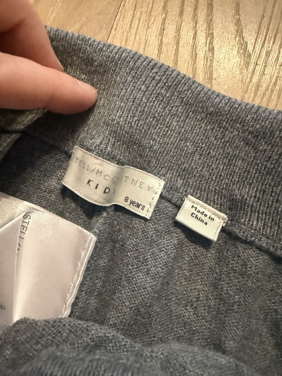 Hosen: Stella McCartney Kids Jogginghose. 128  Grau – Gebraucht aus Winkel von zucchetti 1