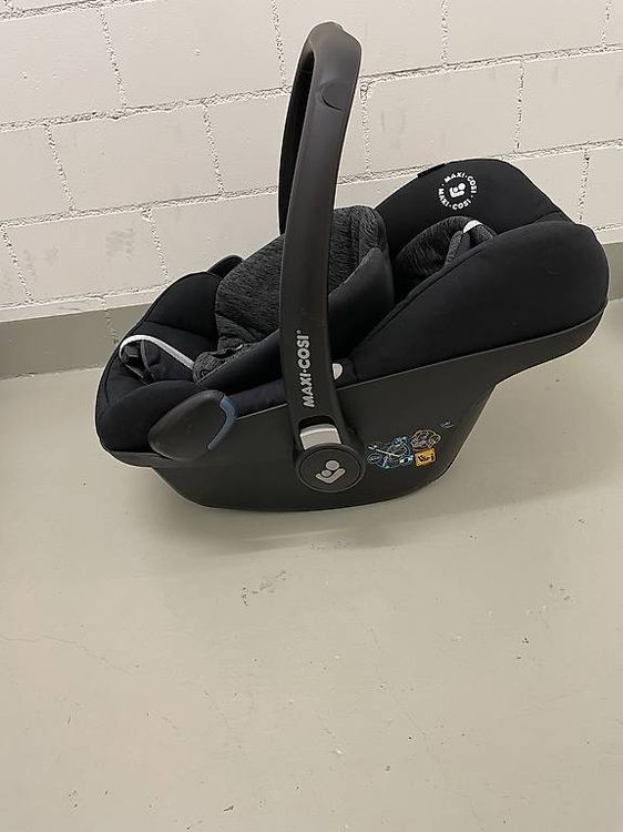 Sièges auto: Maxi Cosi Babyschale – D'occasion à Siebnen par copa11 1