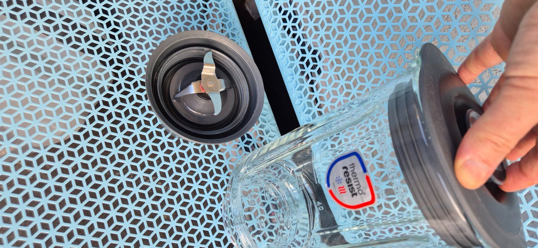 Kenwood Küchengeräte: Kenwood Glasmixer-ThermoResist – Gebraucht aus Oberdorf NW von Roses 1